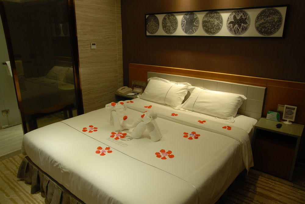 Insail Hotel Zhuhai Exteriör bild